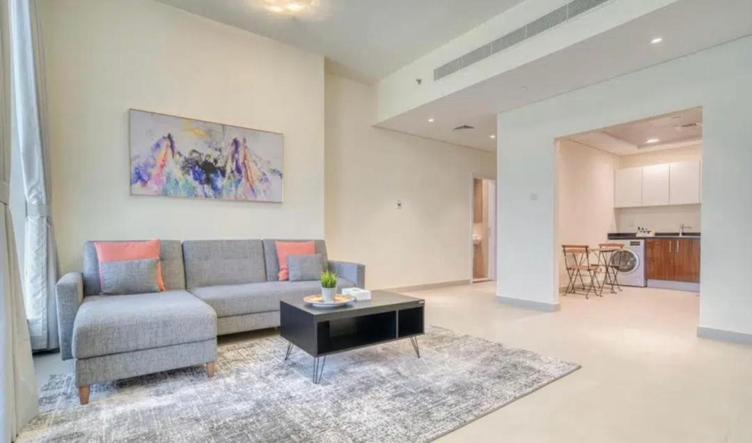 Apartment Luxurious 2br In Marina Arcade Tower *